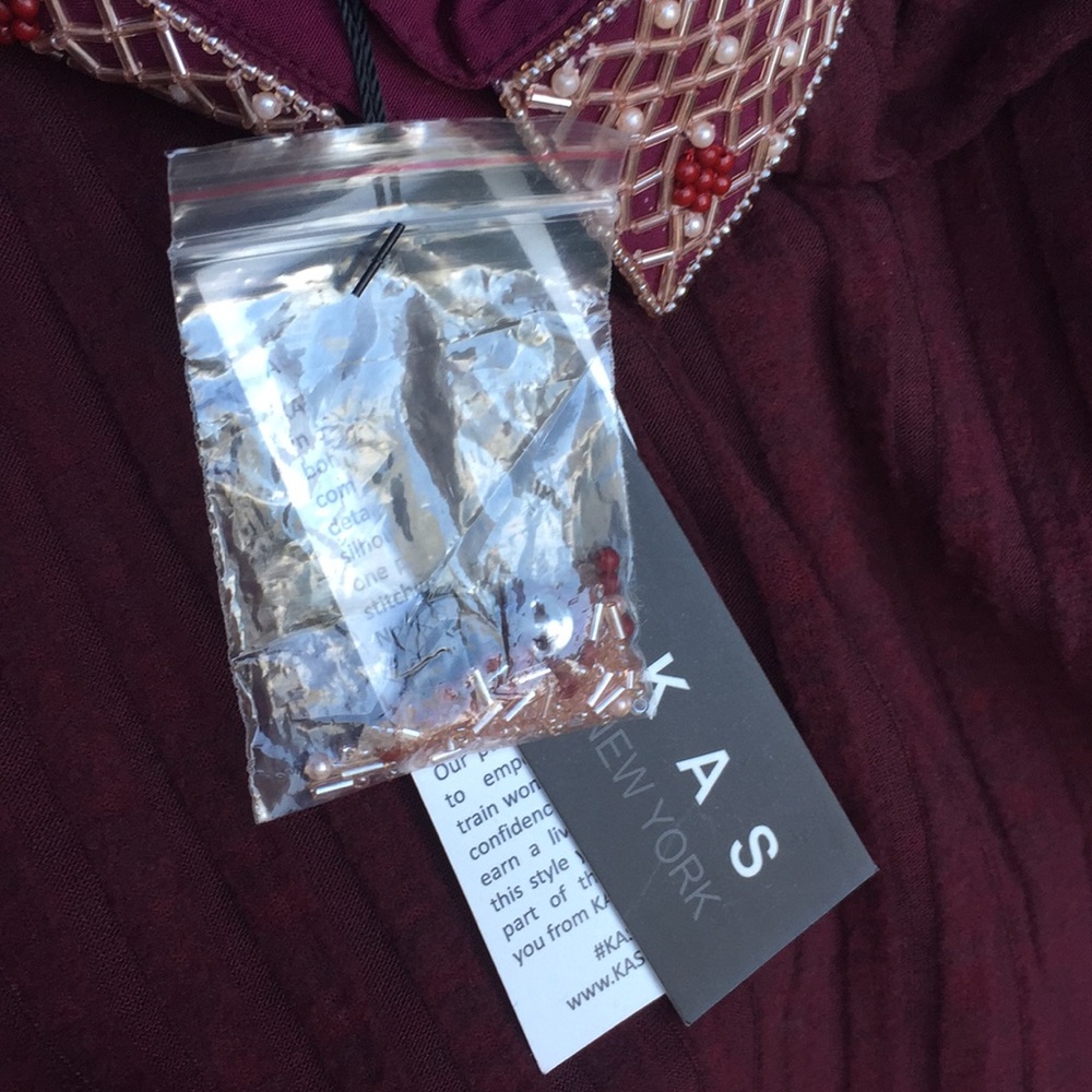 009 NWT!!{Kas New York}Sm Wine Sweater w/Beaded Collar - Picture 5 of 7